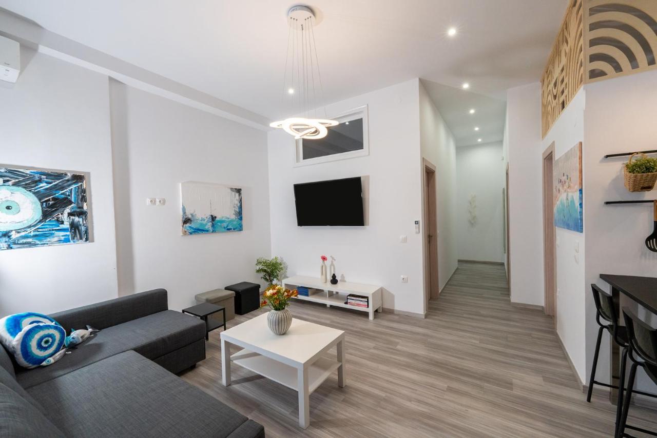 Central Suites Aegina 2 エクステリア 写真